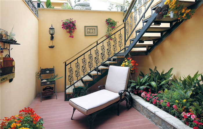 ���F�f������@�L��